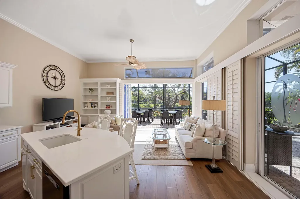 8544 Pepper Tree Way Naples FL 34114