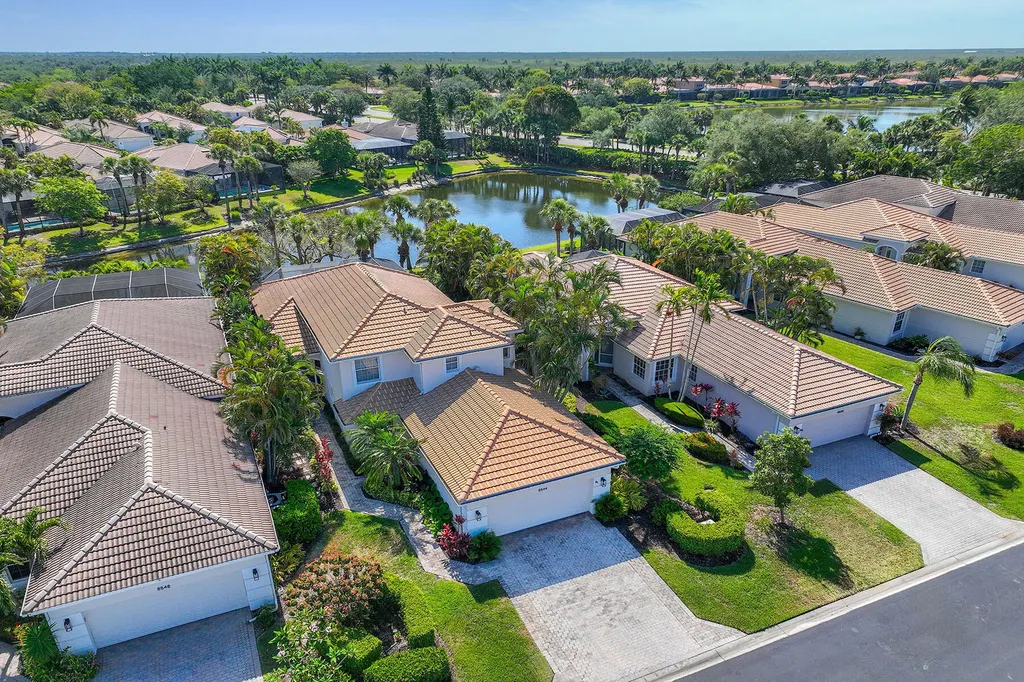 8544 Pepper Tree Way Naples FL 34114