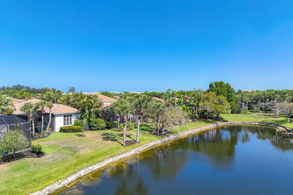 8544 Pepper Tree Way Naples FL 34114