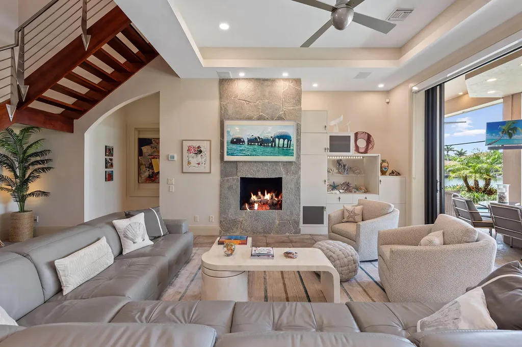 130 Hollyhock Court Marco Island FL 34145