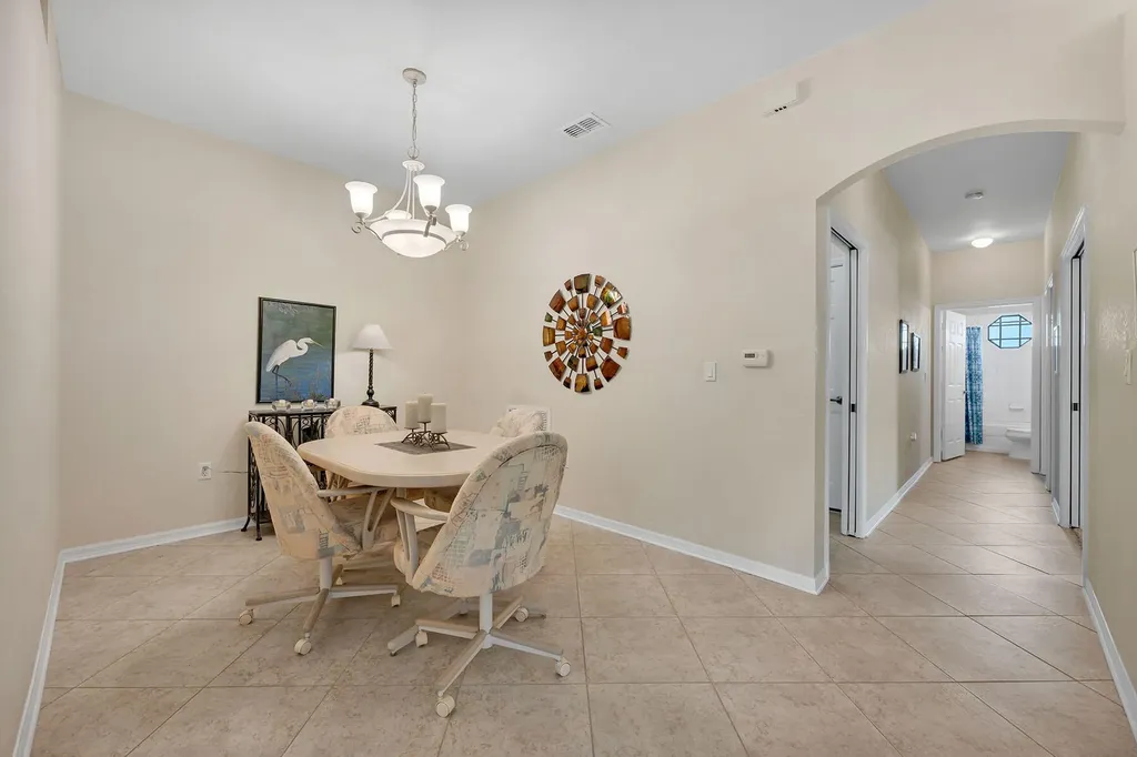 7805 Woodbrook Circle Naples FL 34104
