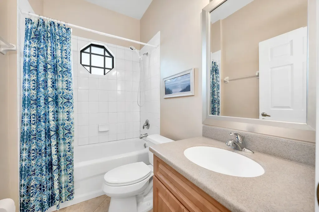 7805 Woodbrook Circle Naples FL 34104