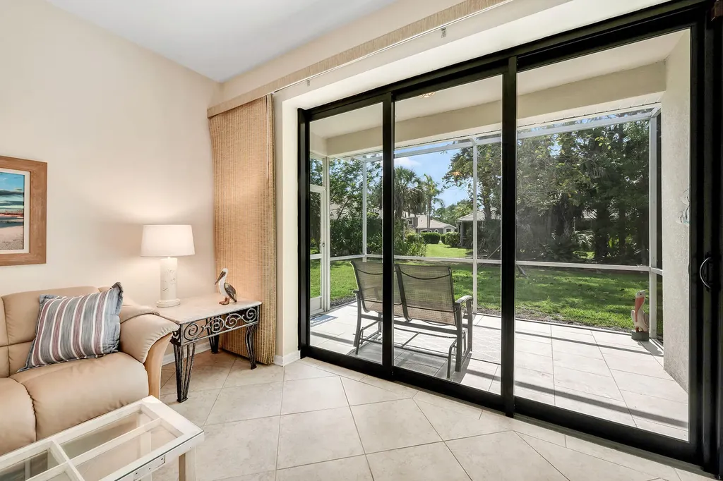 7805 Woodbrook Circle Naples FL 34104