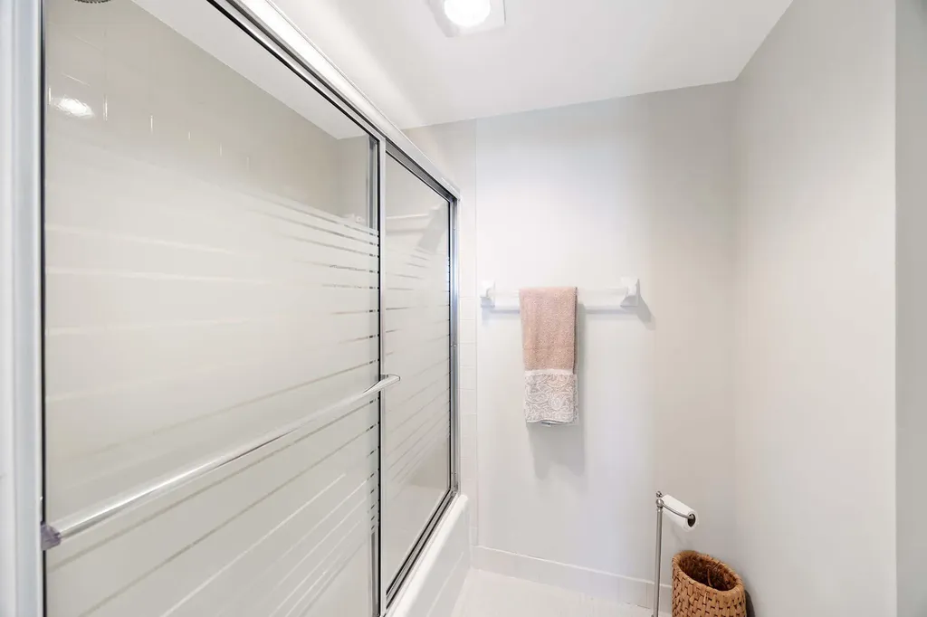 180 Seaview Marco Island FL 34145