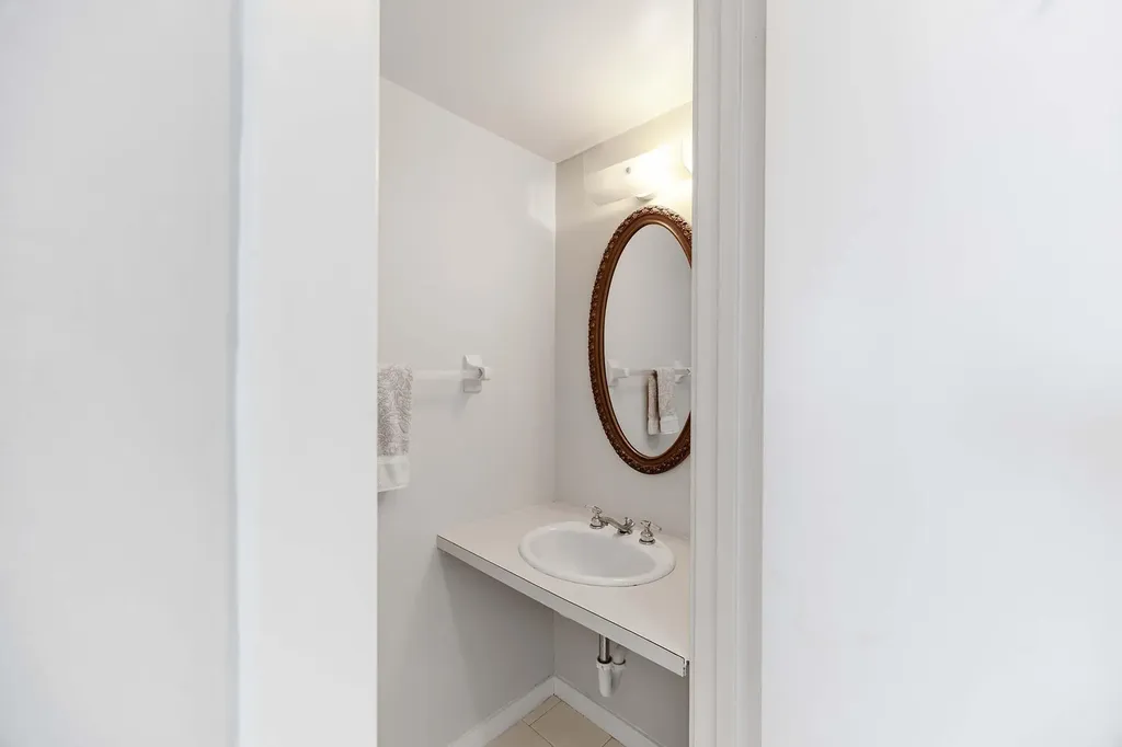 180 Seaview Marco Island FL 34145