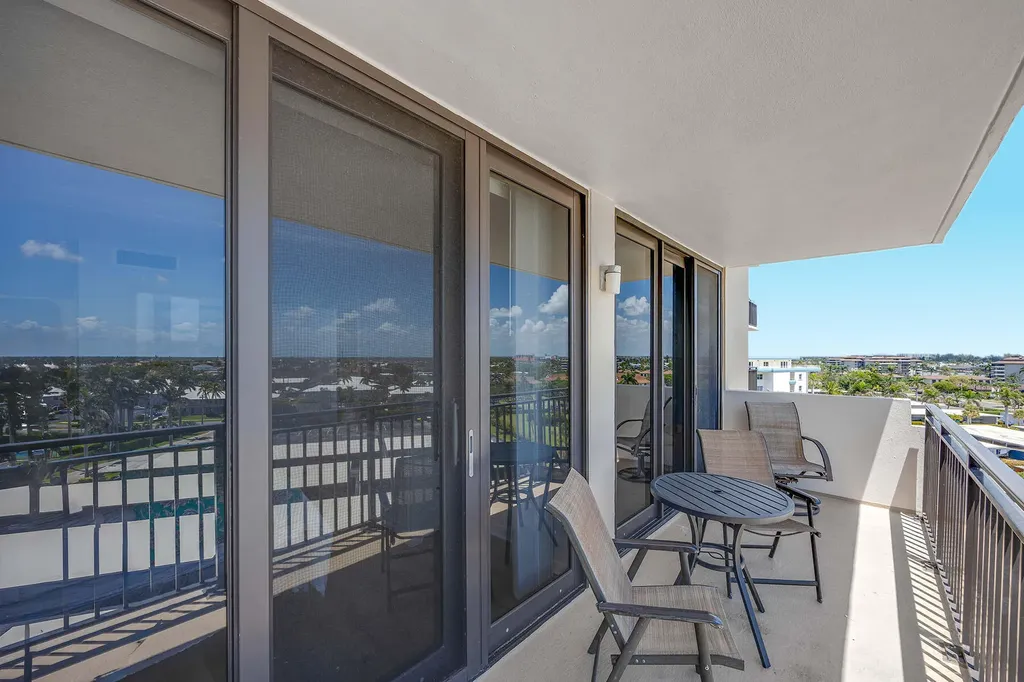 180 Seaview Marco Island FL 34145