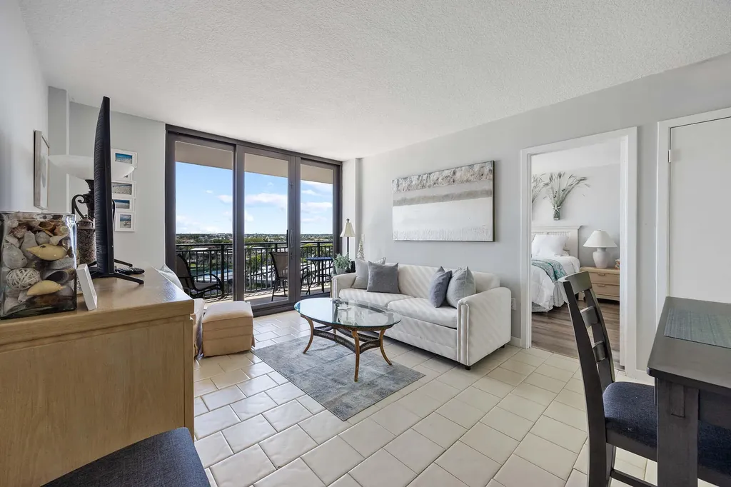 180 Seaview Marco Island FL 34145