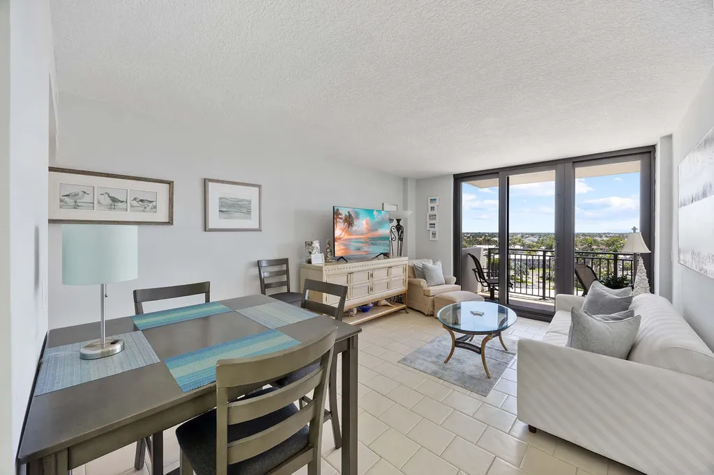 180 Seaview Marco Island FL 34145