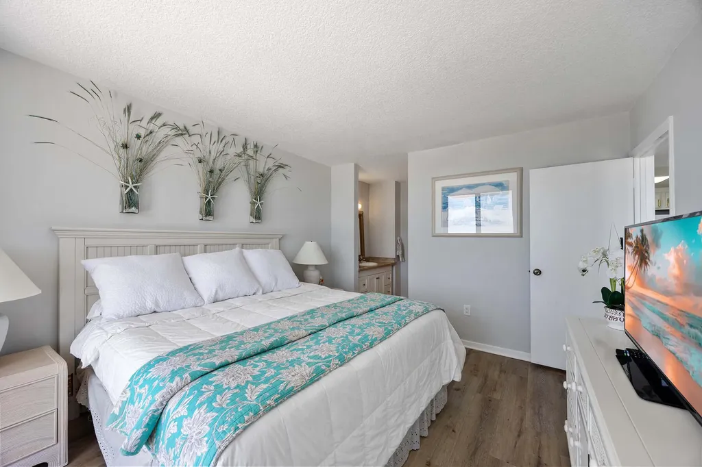 180 Seaview Marco Island FL 34145