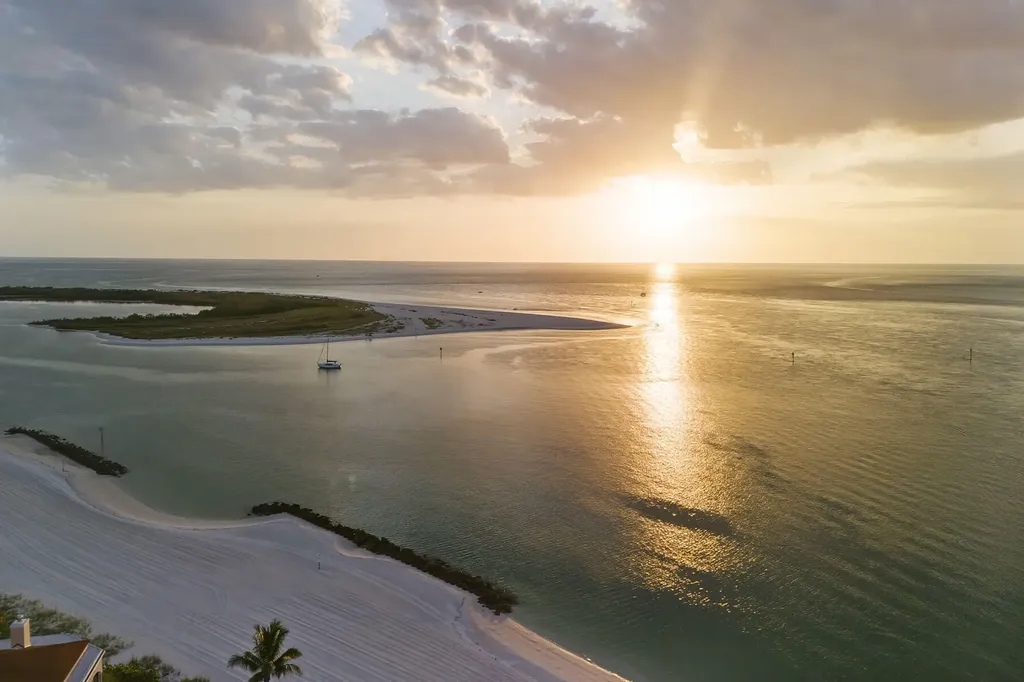 2000 Royal Marco Way Marco Island FL 34145