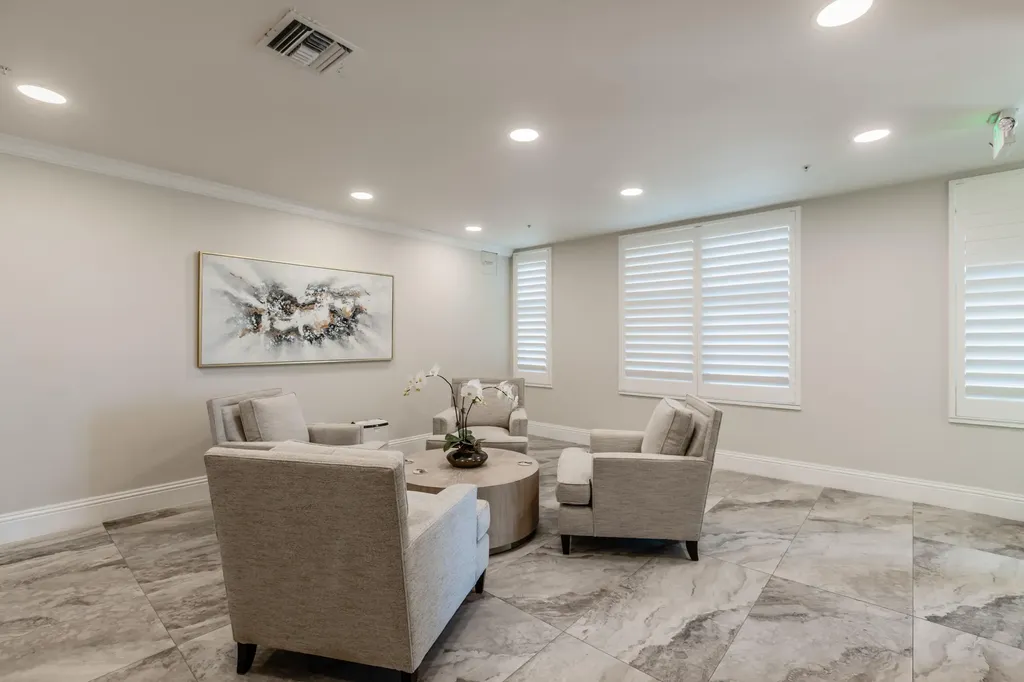 1079 Bald Eagle Drive Marco Island FL 34145