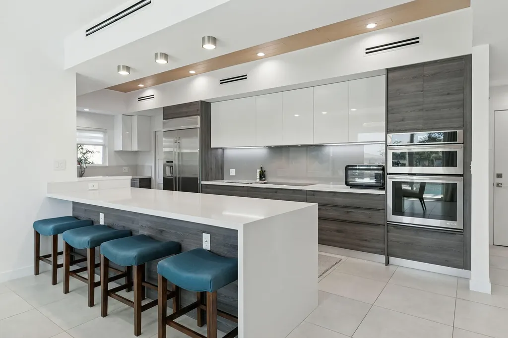 724 Plantation Court Marco Island FL 34145