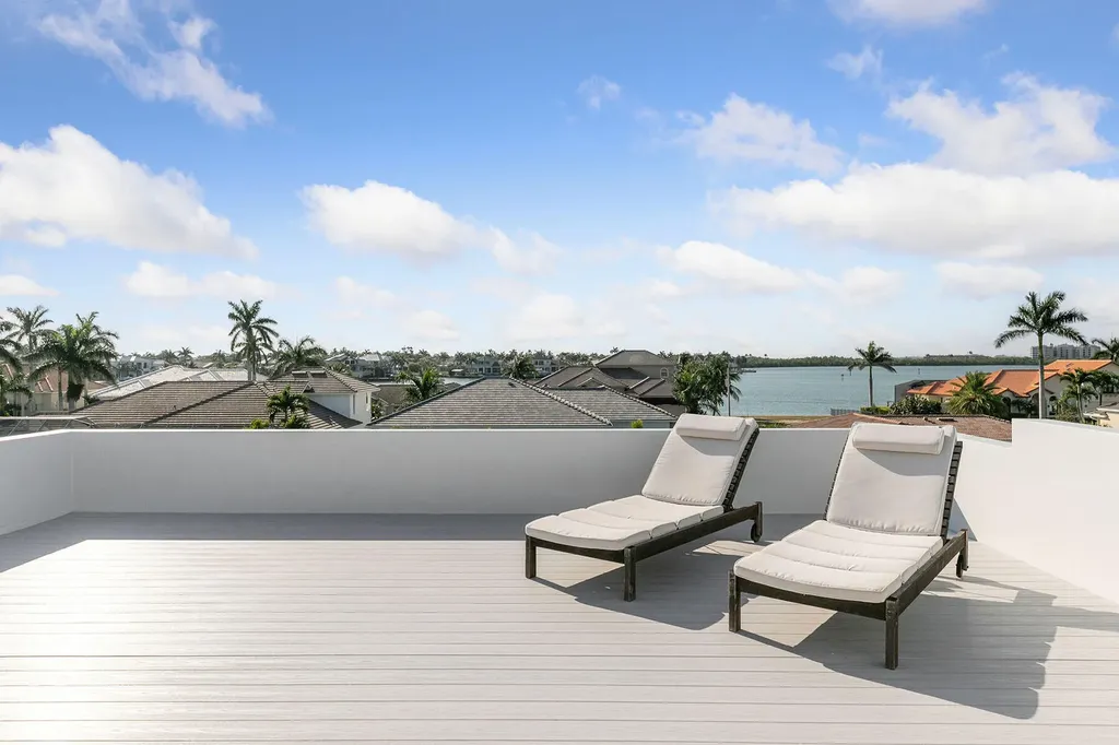 724 Plantation Court Marco Island FL 34145