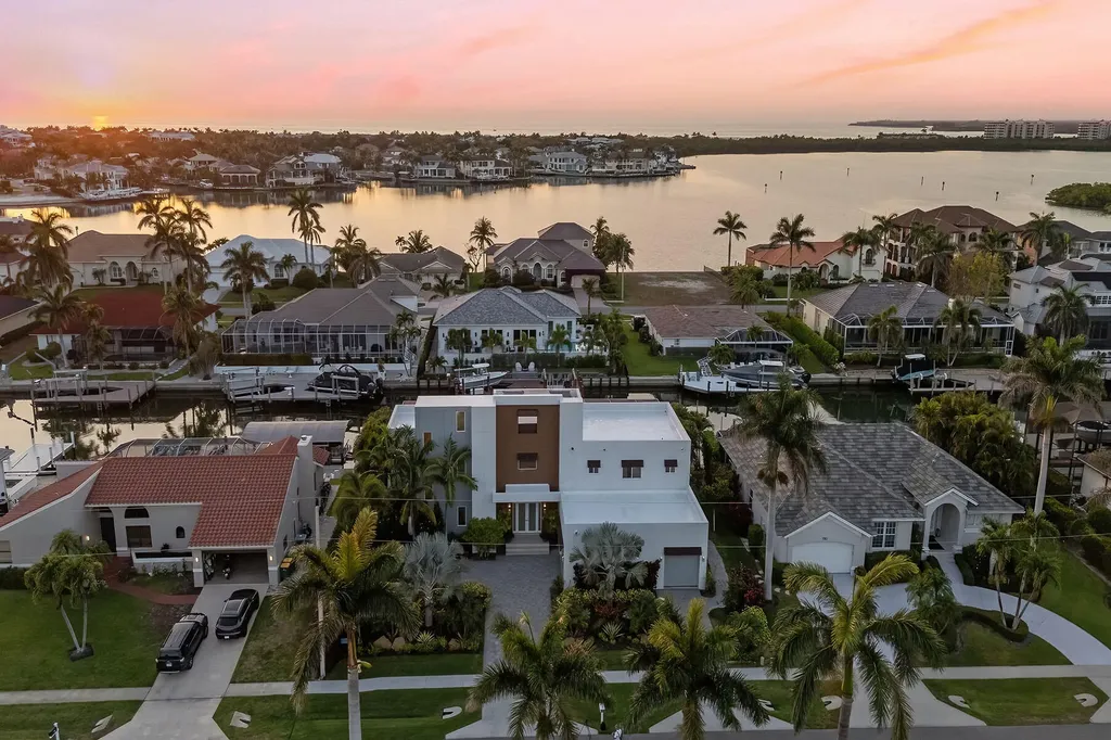 724 Plantation Court Marco Island FL 34145