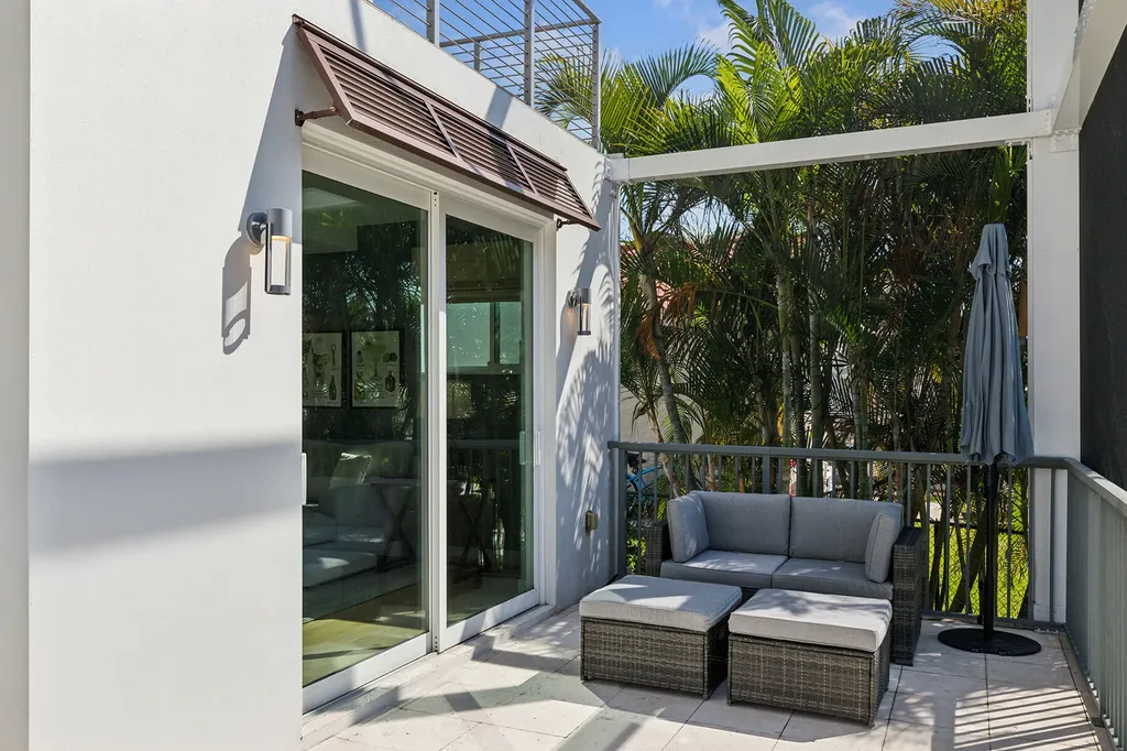 724 Plantation Court Marco Island FL 34145