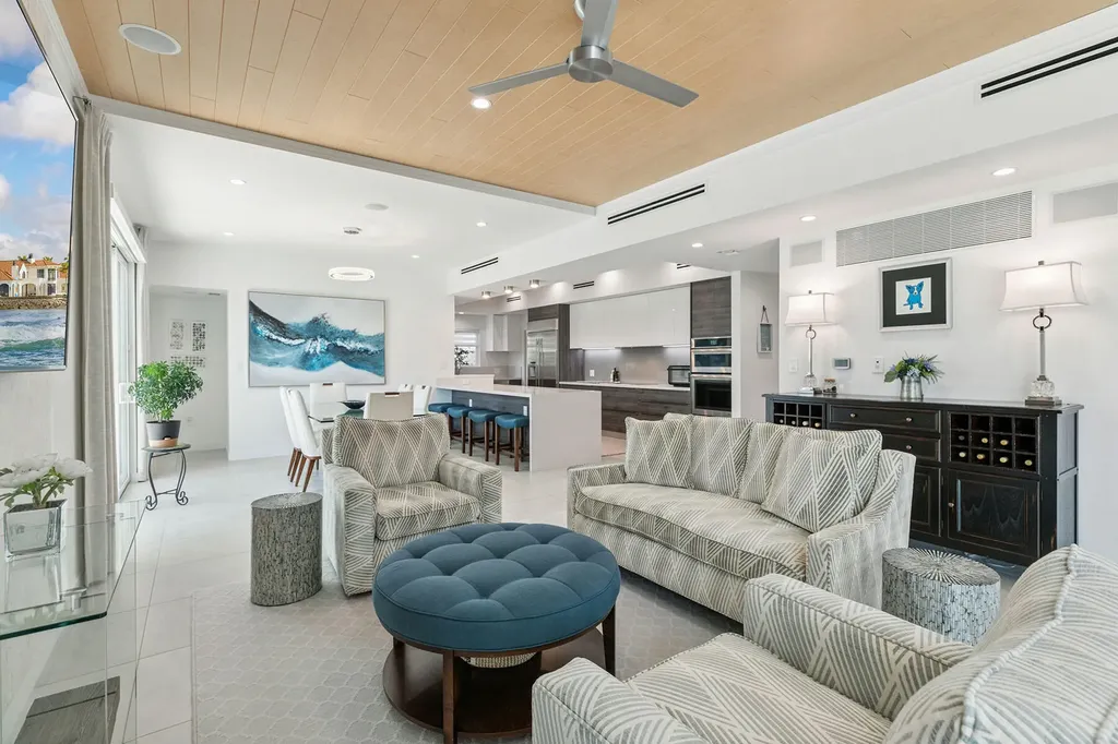 724 Plantation Court Marco Island FL 34145