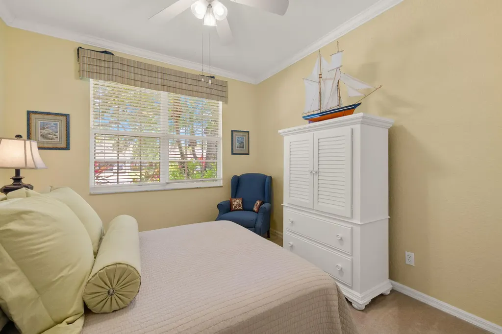 1409 Athol Way Naples FL 34104