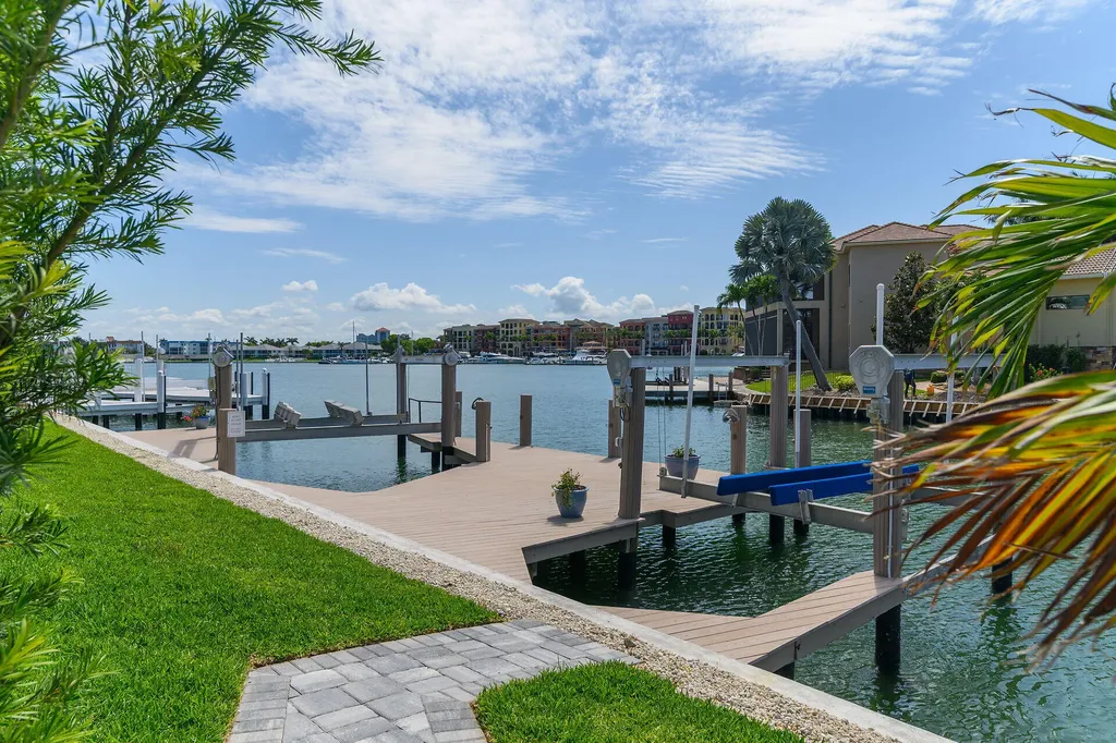 641 Dorando Court Marco Island FL 34145