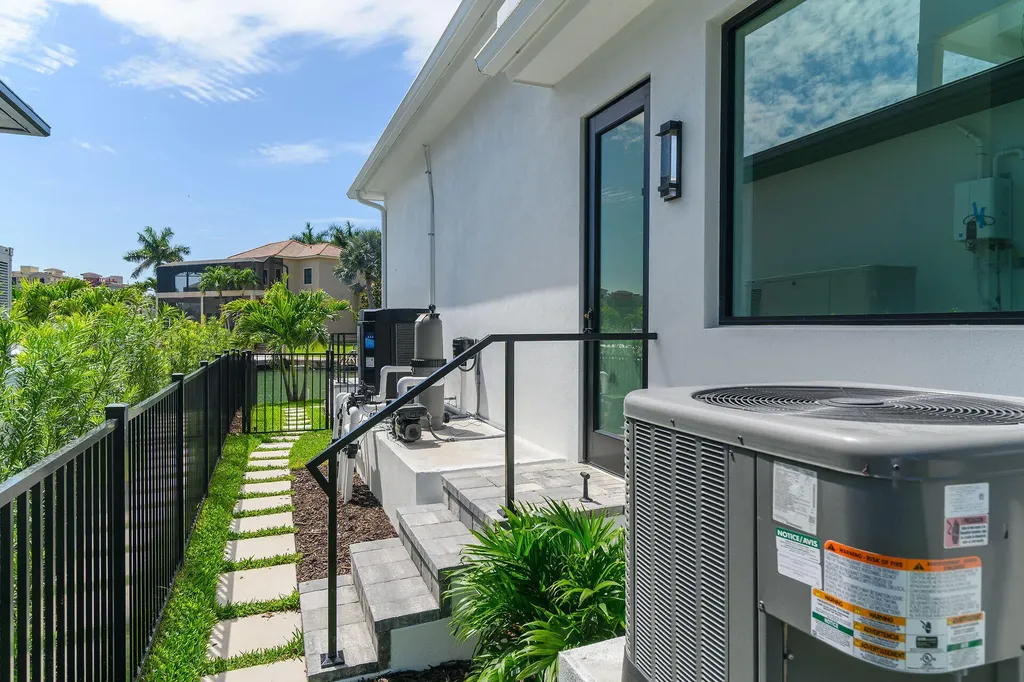 641 Dorando Court Marco Island FL 34145