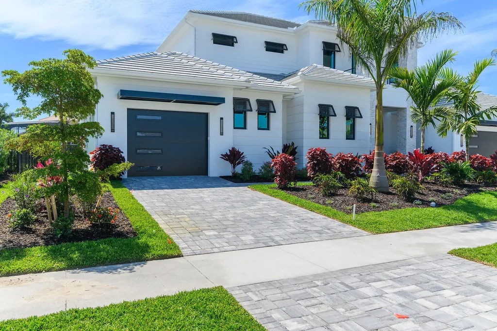 641 Dorando Court Marco Island FL 34145
