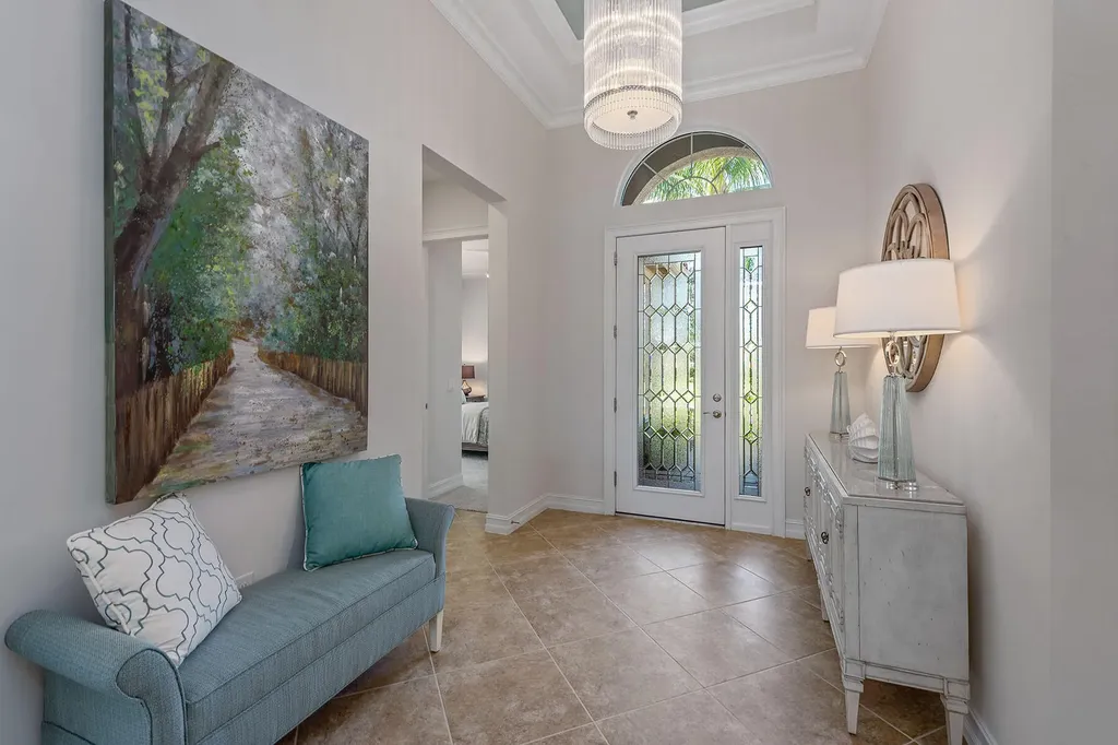 9479 Lagomar Court Naples FL 34114