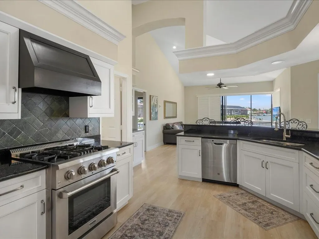 648 Bimini Avenue Marco Island FL 34145