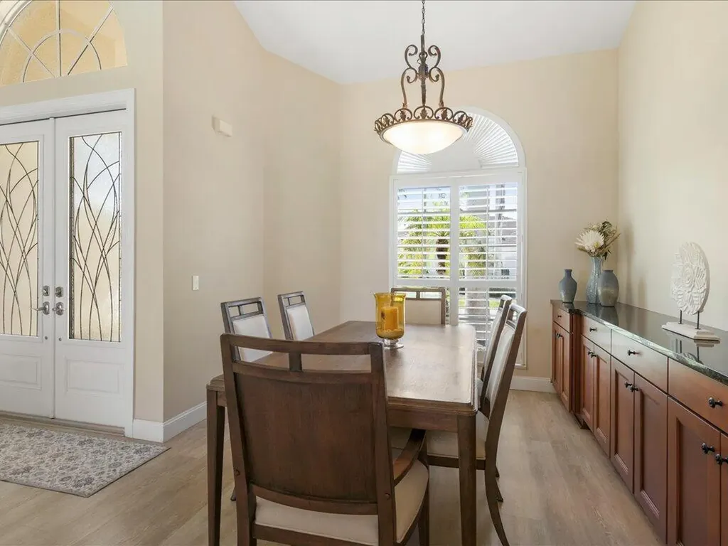 648 Bimini Avenue Marco Island FL 34145