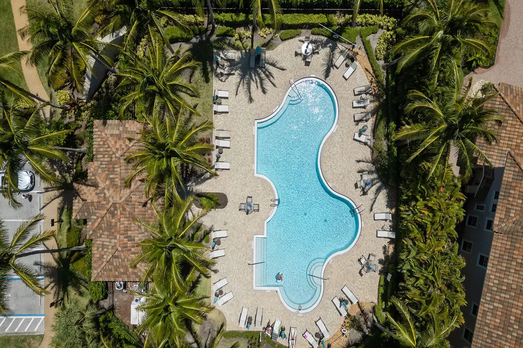 3160 Serena Lane Naples FL 34114