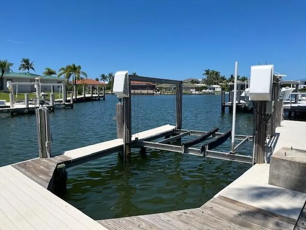 1104 Gayer Way Marco Island FL 34145