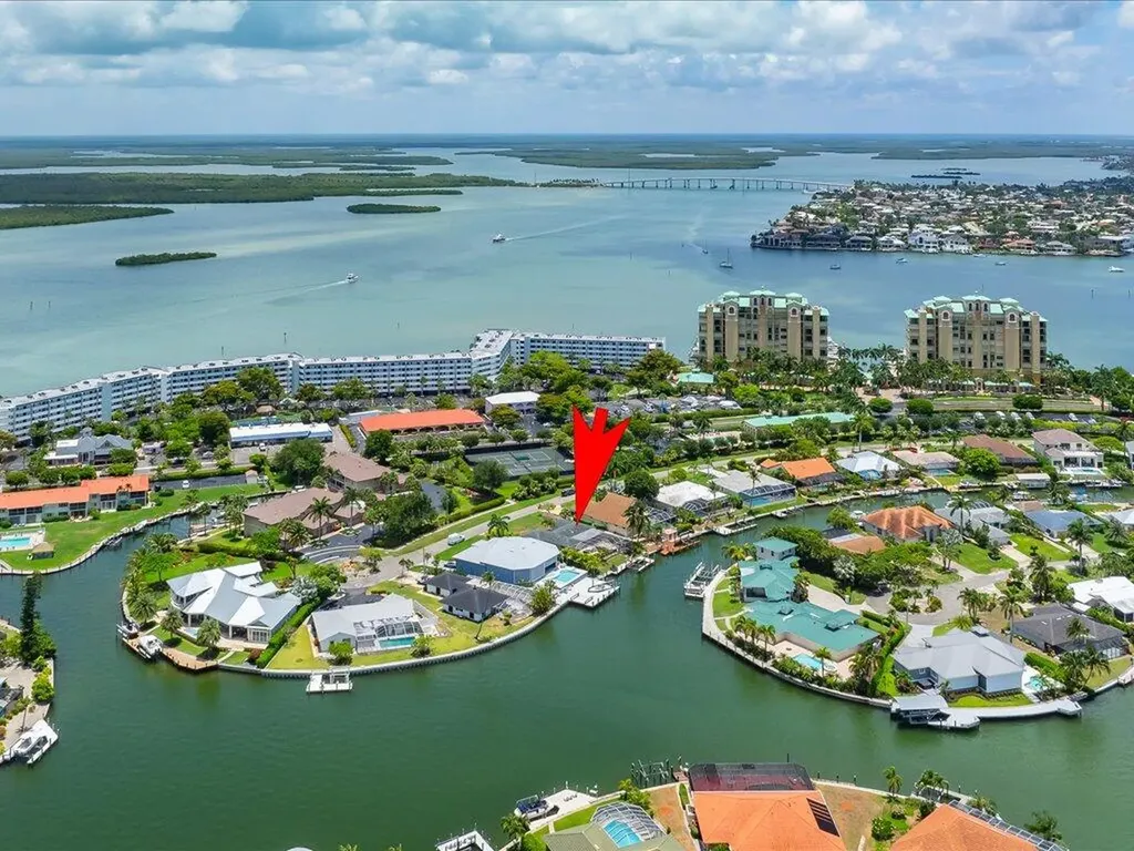 1104 Gayer Way Marco Island FL 34145