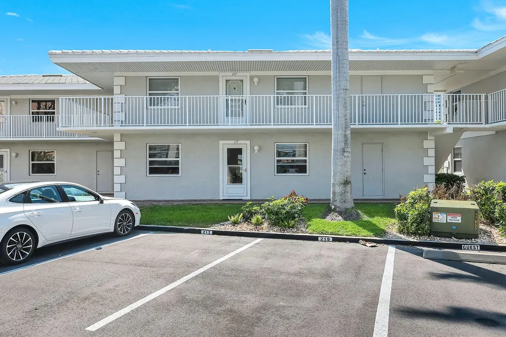 1014 S Collier Boulevard Marco Island FL 34145