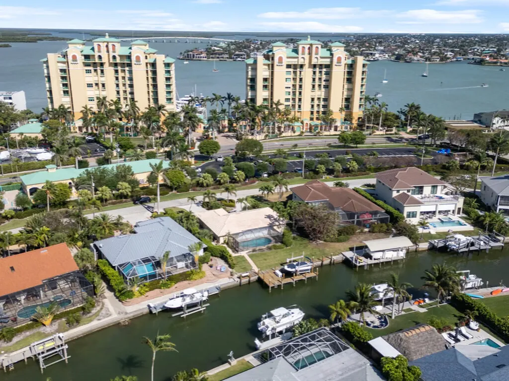 1080 Gayer Way Marco Island FL 34145