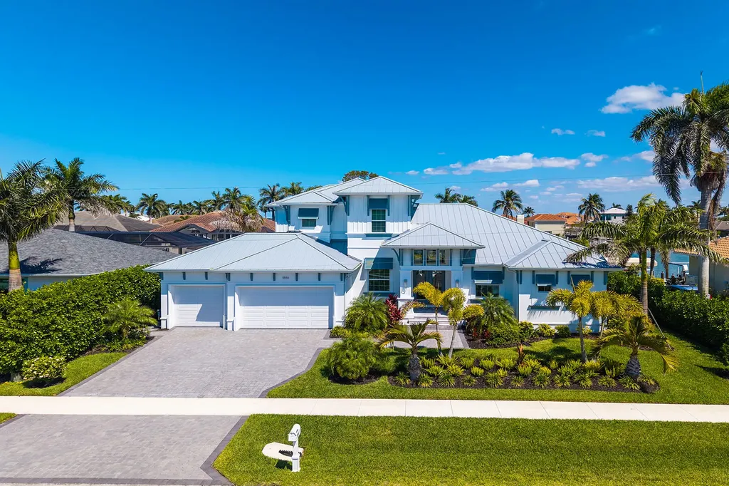 1886 Honduras Avenue Marco Island FL 34145