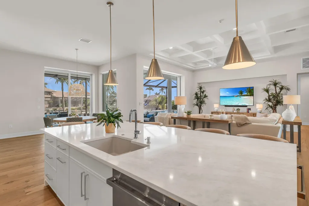 1886 Honduras Avenue Marco Island FL 34145