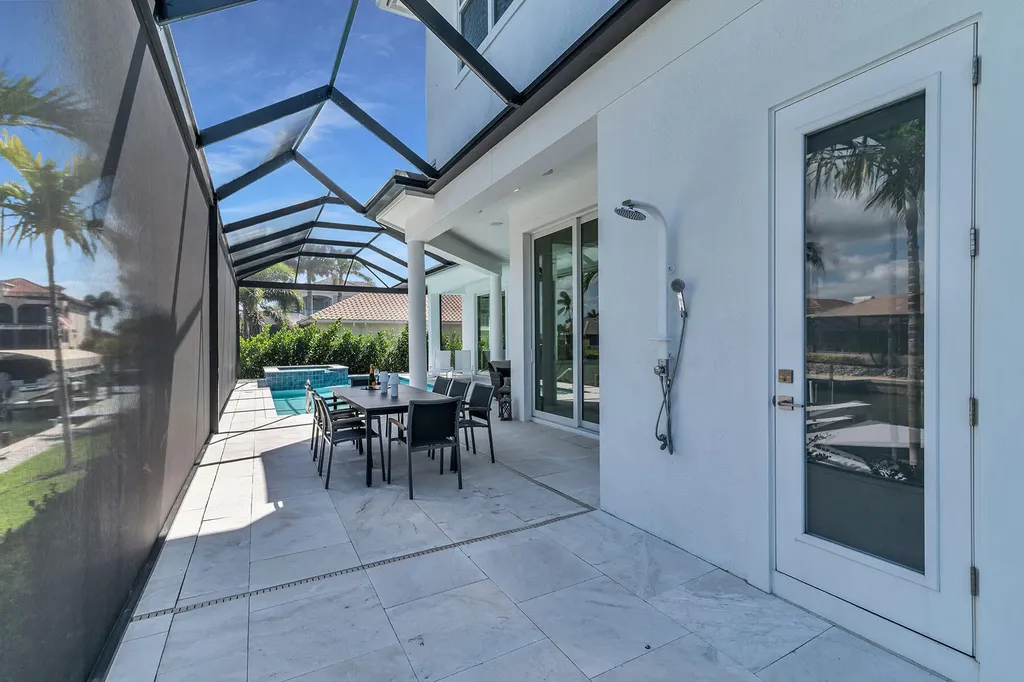 1886 Honduras Avenue Marco Island FL 34145