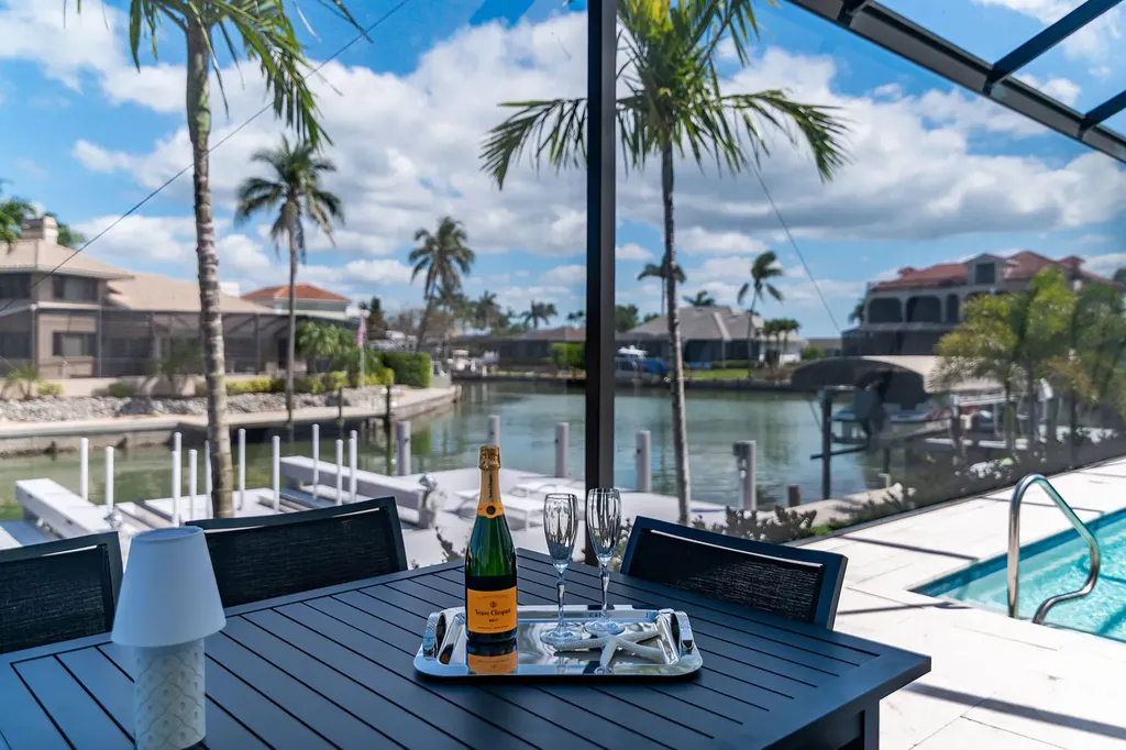 1886 Honduras Avenue Marco Island FL 34145