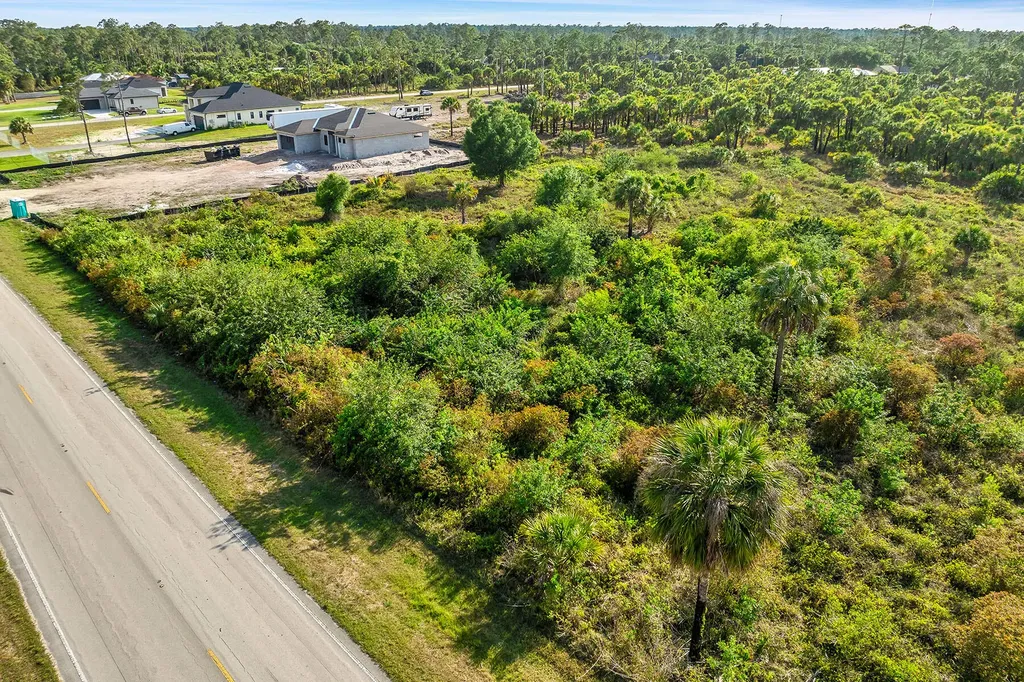 000 S Everglades Boulevard Naples FL 34120