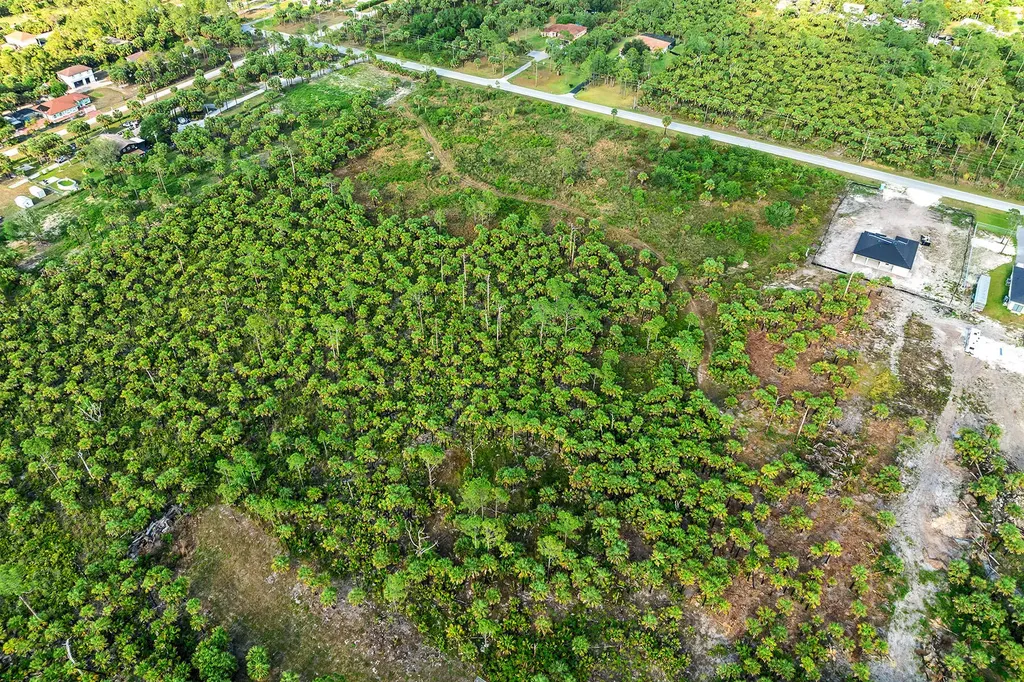 000 S Everglades Boulevard Naples FL 34120