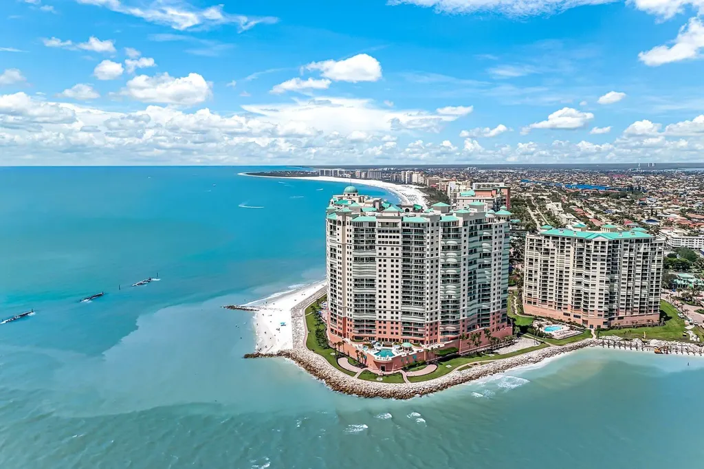 970 Cape Marco Marco Island FL 34145