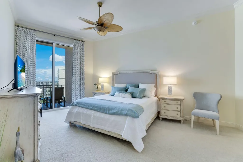 970 Cape Marco Marco Island FL 34145