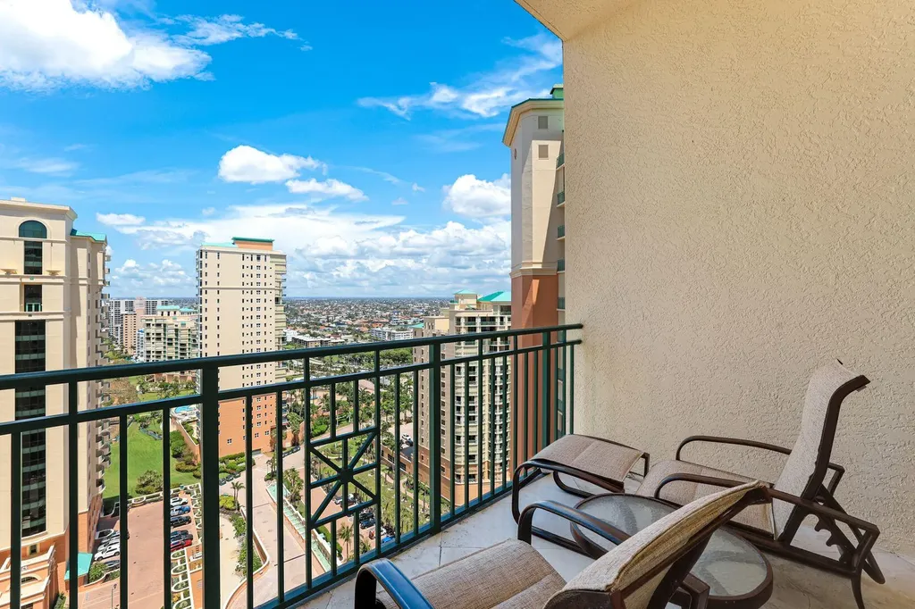 970 Cape Marco Marco Island FL 34145