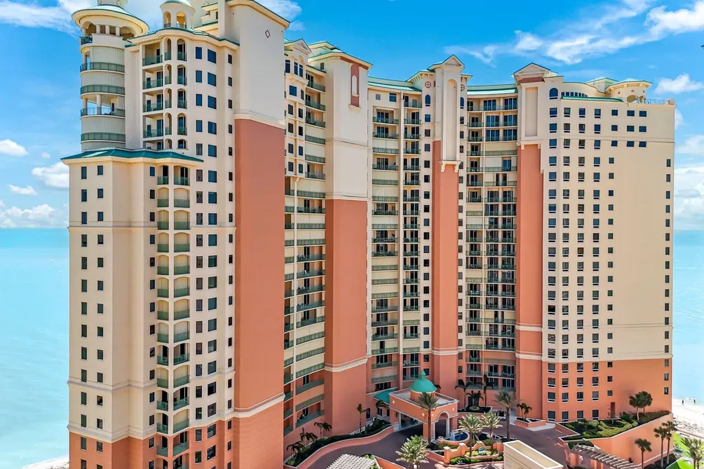 970 Cape Marco Marco Island FL 34145