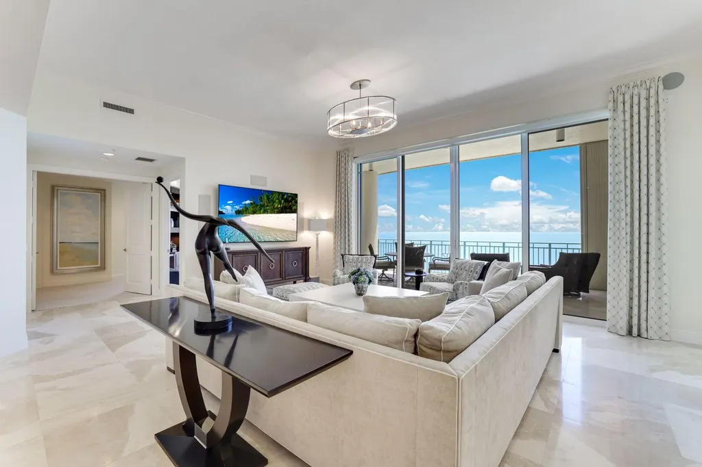 970 Cape Marco Marco Island FL 34145