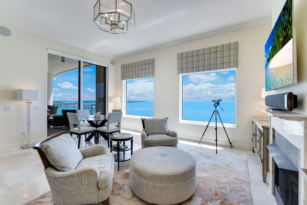 970 Cape Marco Marco Island FL 34145