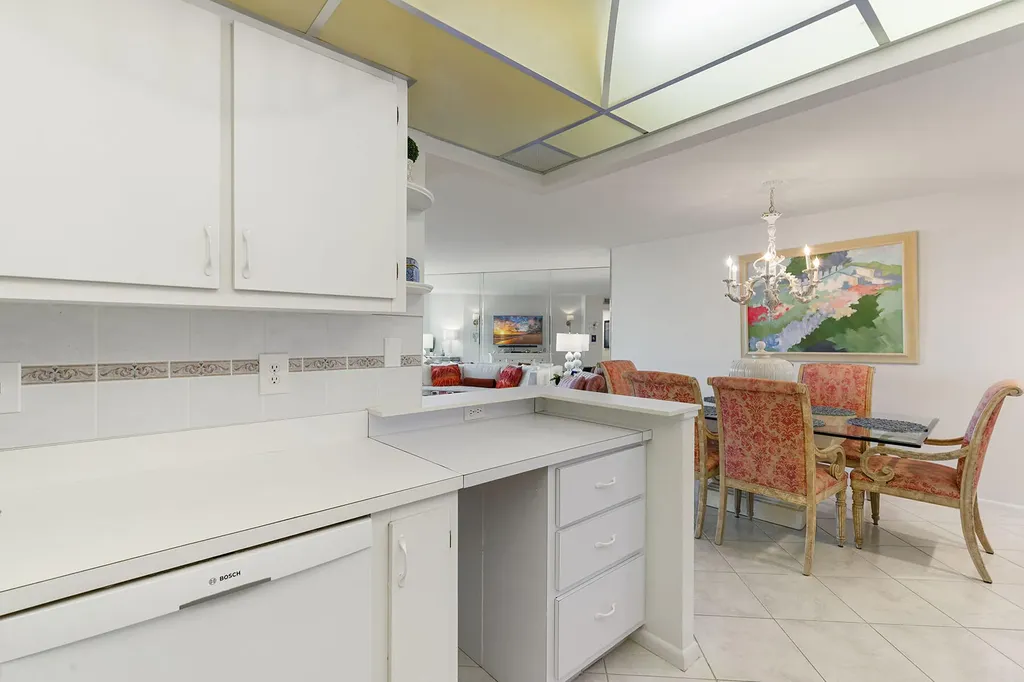 440 Seaview Court Marco Island FL 34145