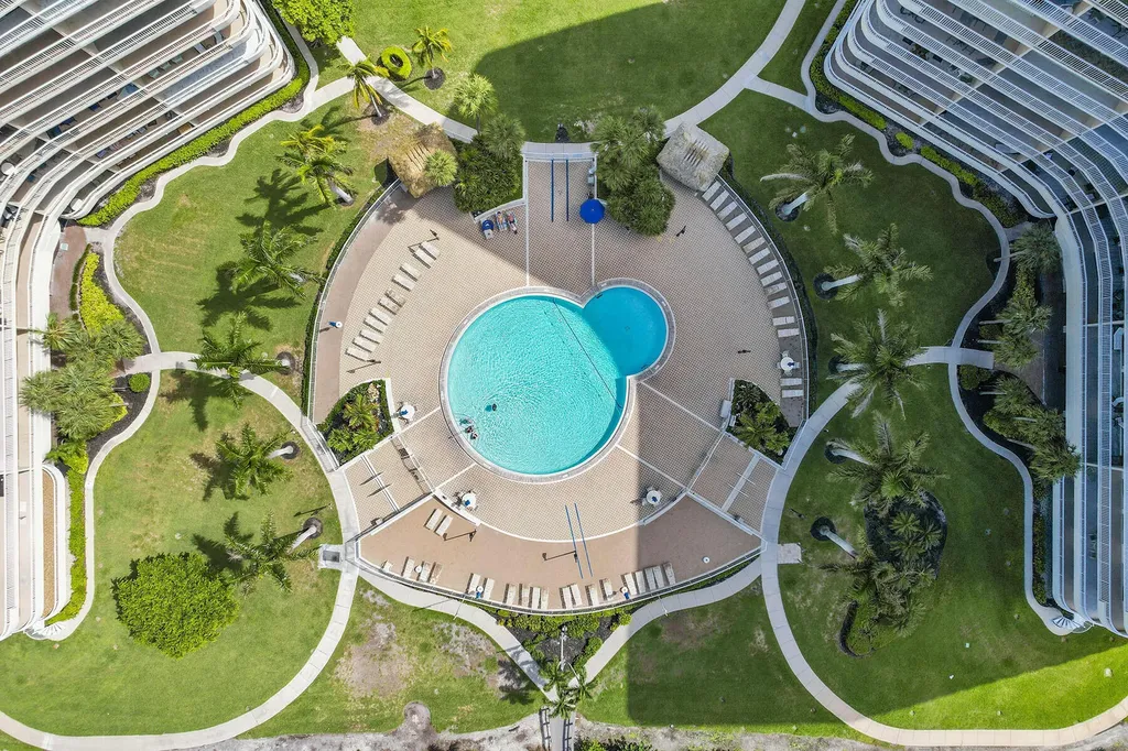 440 Seaview Court Marco Island FL 34145