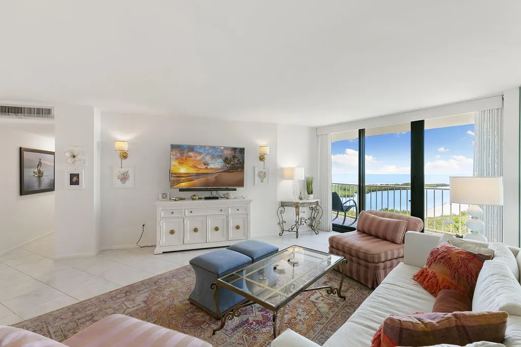 440 Seaview Court Marco Island FL 34145