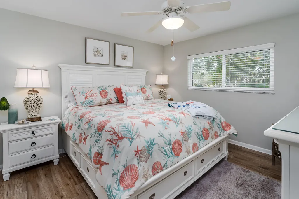 1014 Manatee Naples FL 34114