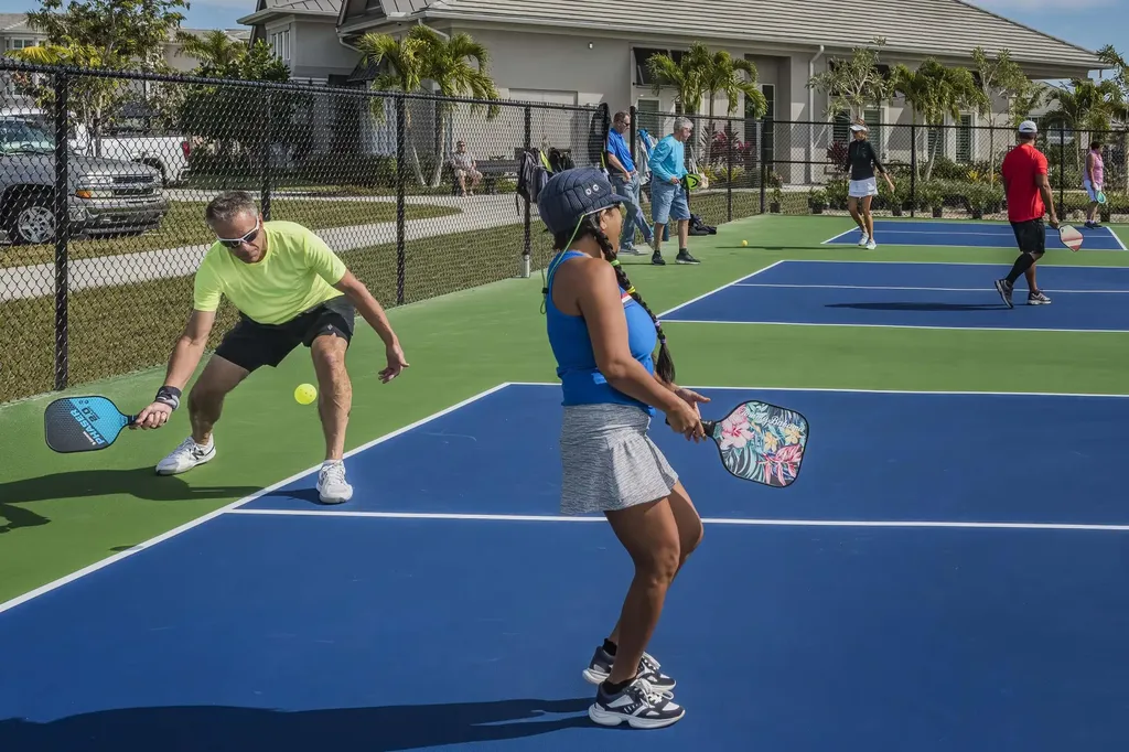 262 Indies Drive E Naples FL 34114