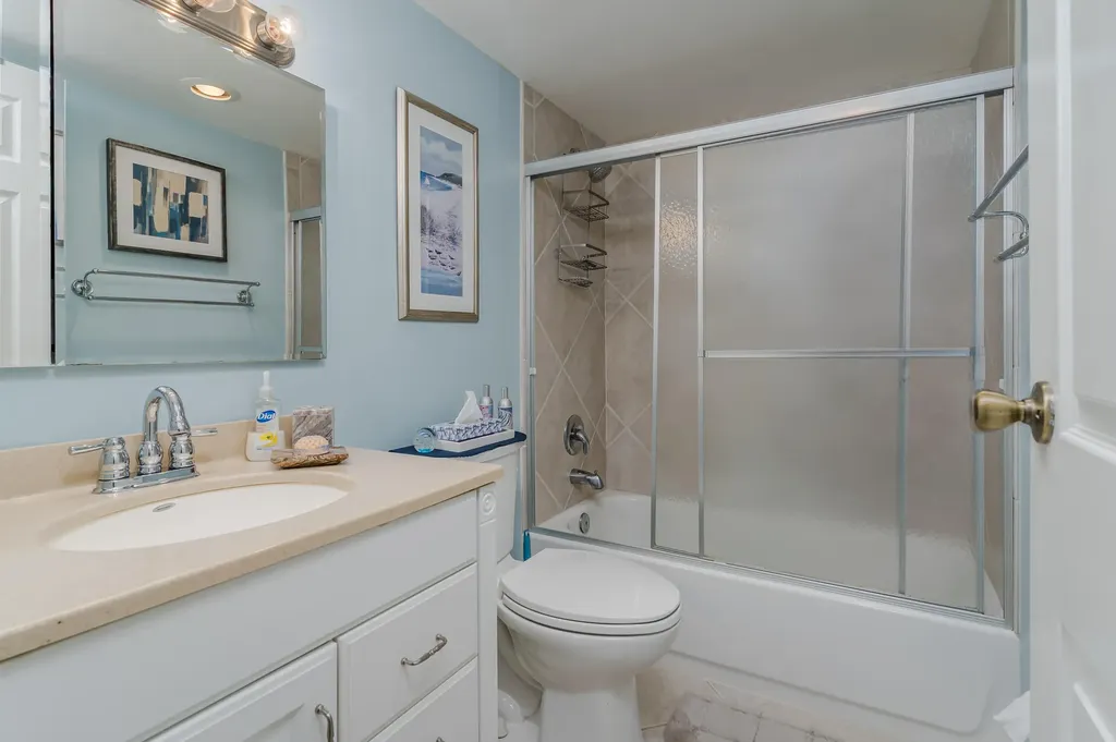 1010 Manatee Naples FL 34114